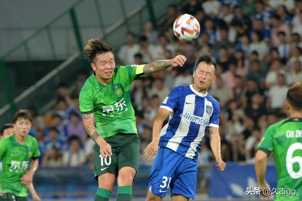 杨华忠道：先去找爹，看看情况再说。